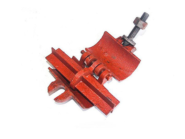 How to Identify and Deal with a Corroded or Damaged Scaffold Coupler?